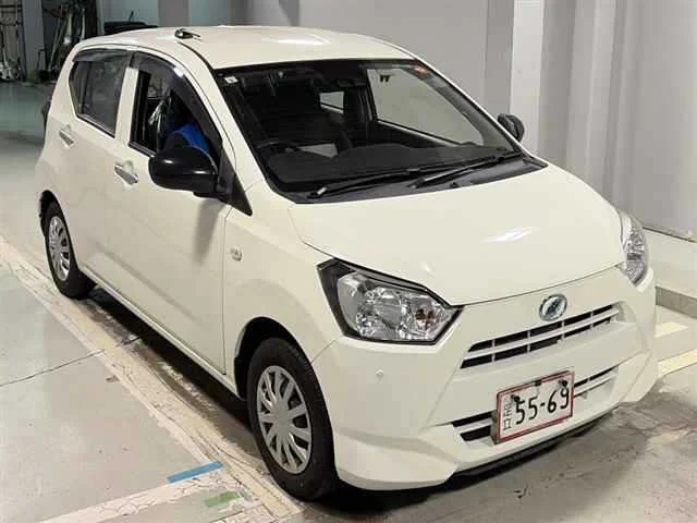 Daihatsu Mira e:S LA350S 2021
